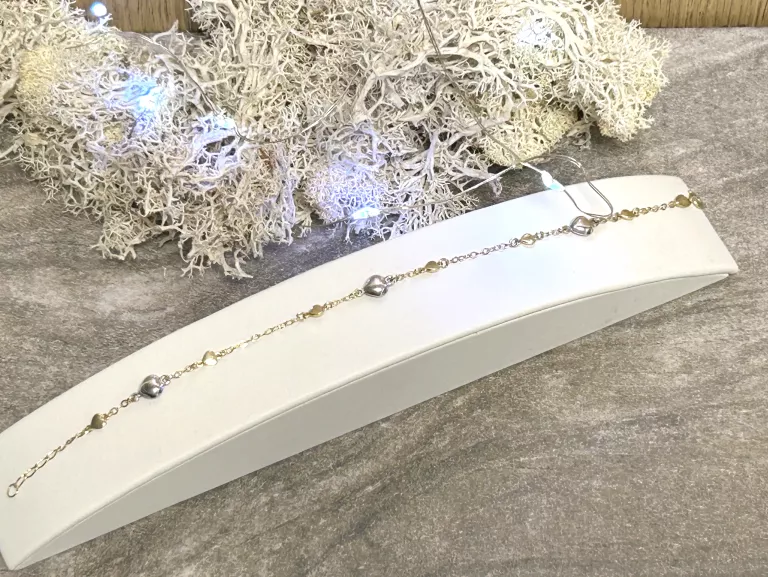 zlota-bransoletka-z-serduszkami-p585-biale-zloto-apart-205-cm-kamien-bez-kamienia