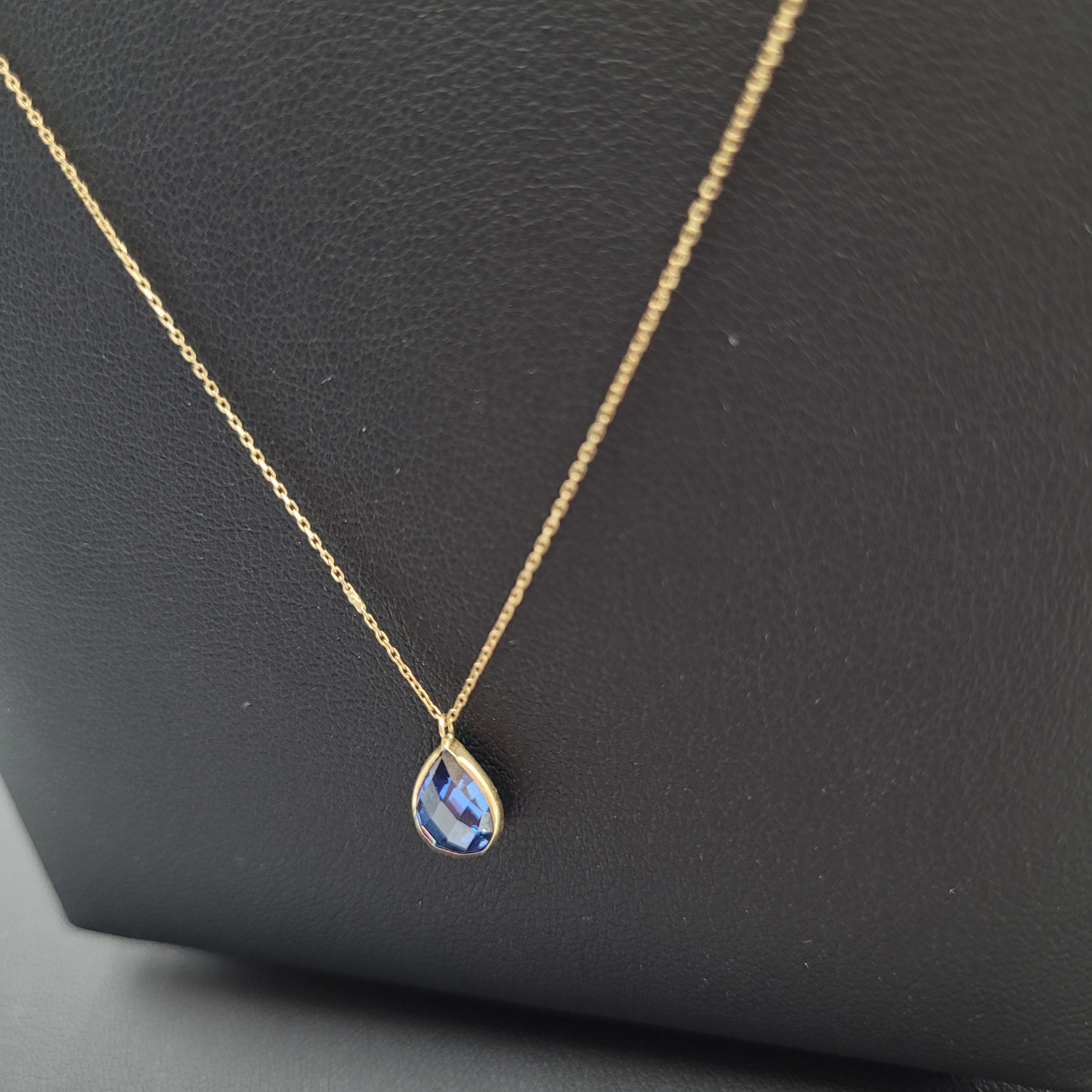 nowa-zlota-celebrytka-niebieskie-oczko-585-dlugosc-calkowita-4500