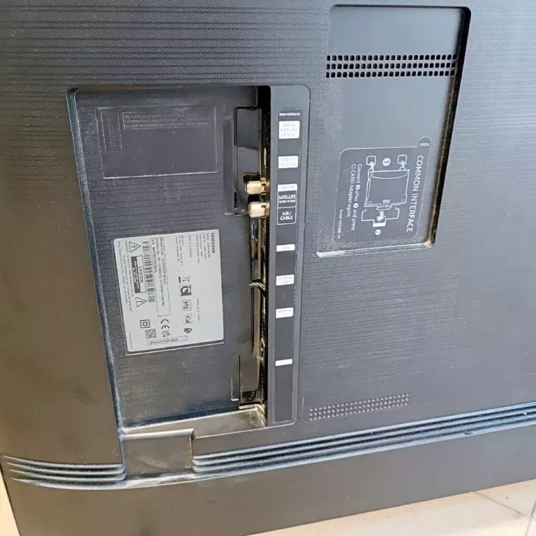 TELEWIZOR LED SAMSUNG GU50TU6979U 50 CALI 4K UHD