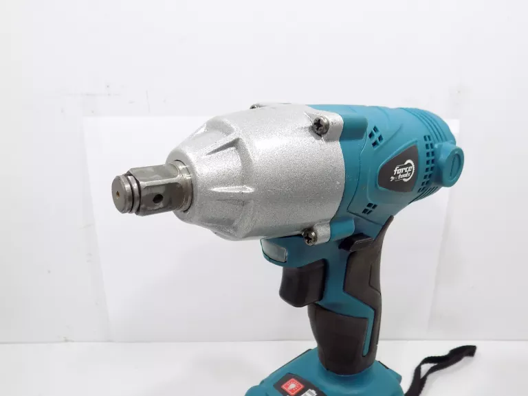 KLUCZ AKUMULATOROWY UDAROWY DO KÓŁ FORCE TOOLS RK-4058 KOMPLET WALIZA