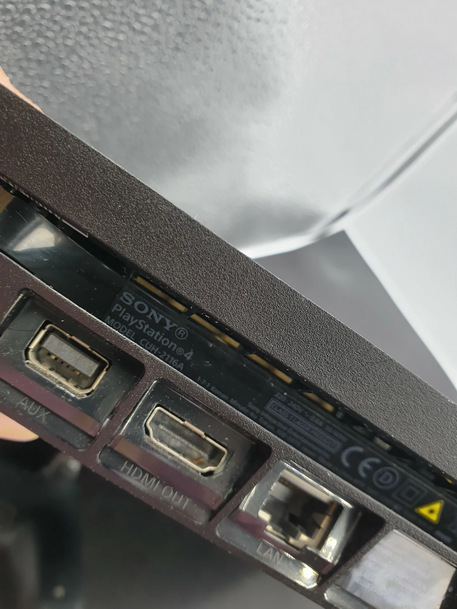 konsola-ps4-500gb-cuh-2116a-z-padem-kolor-206002-225590