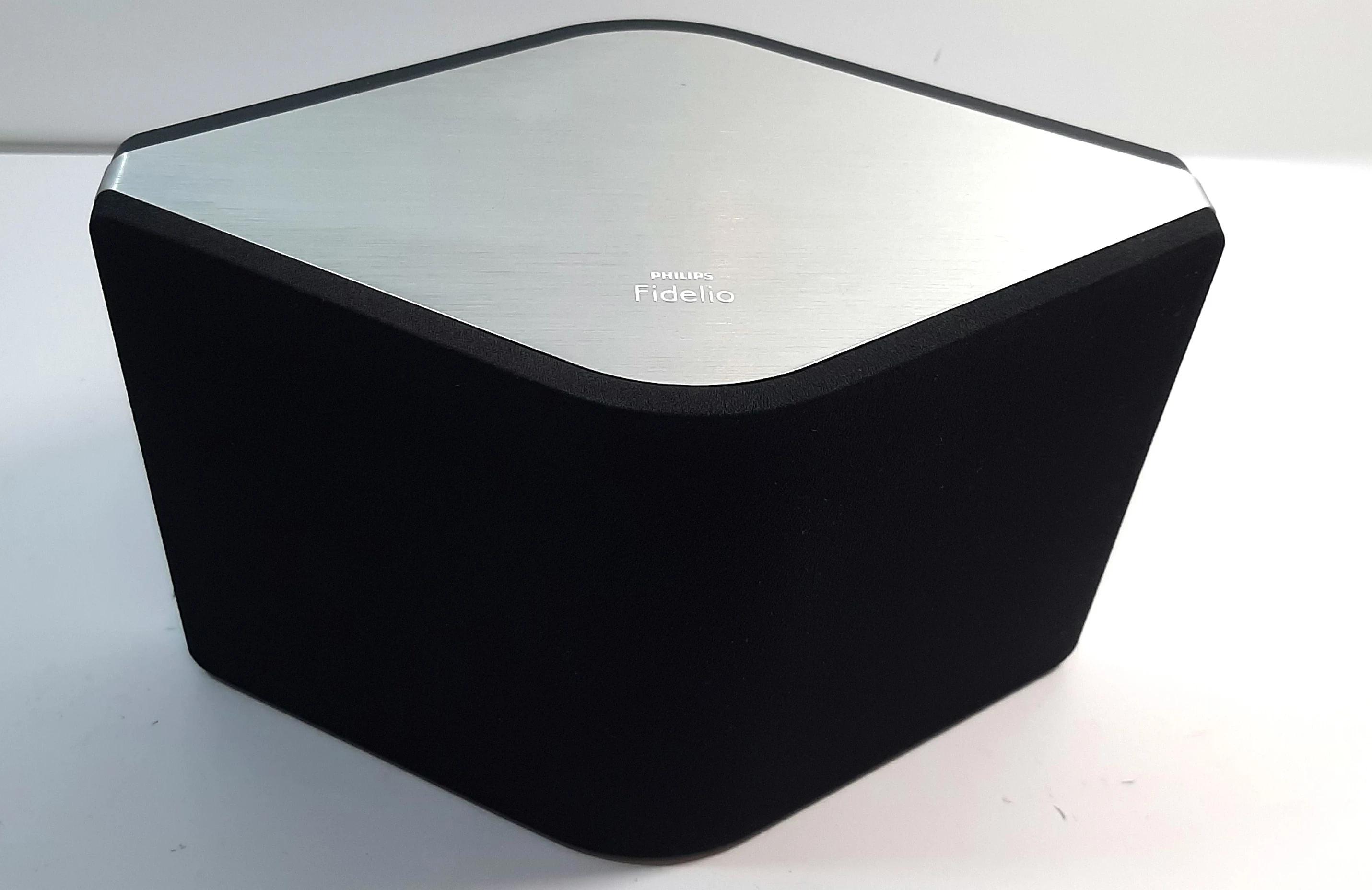 GŁOŚNIK PHILIPS FIDELIO AW3000/10 + ZASILACZ | Wzmacniacze GŁOŚNIK PHILIPS FIDELIO AW3000/10 + ZASILACZ | Wzmacniacze