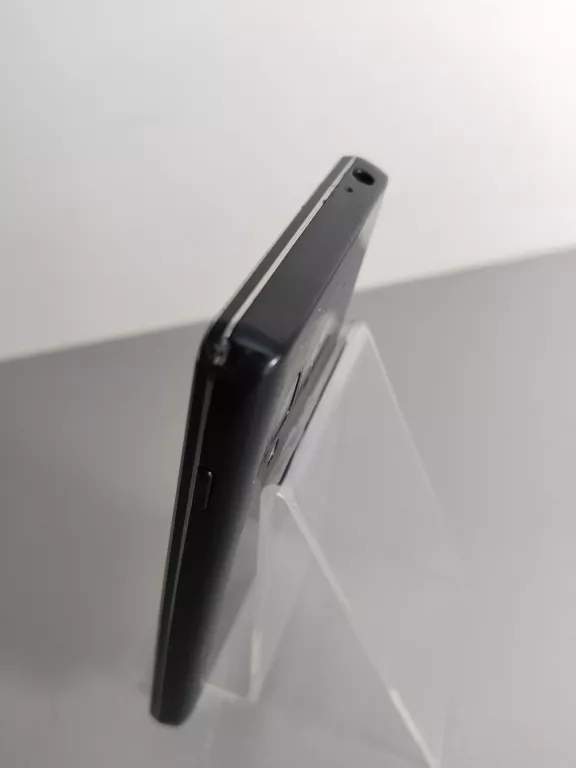 TELEFON LG E460