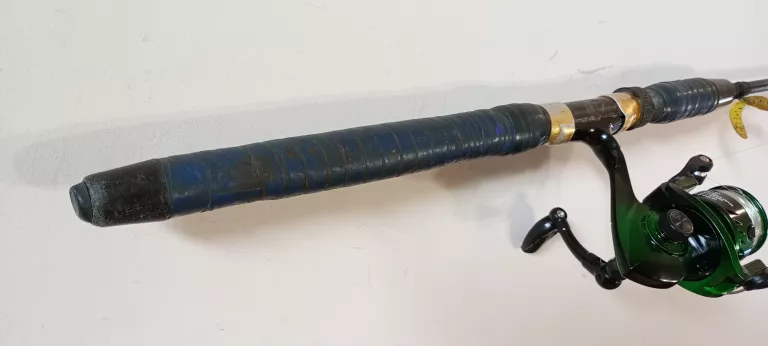 WĘDKA 180CM Z KOŁOWROTKIEM M200