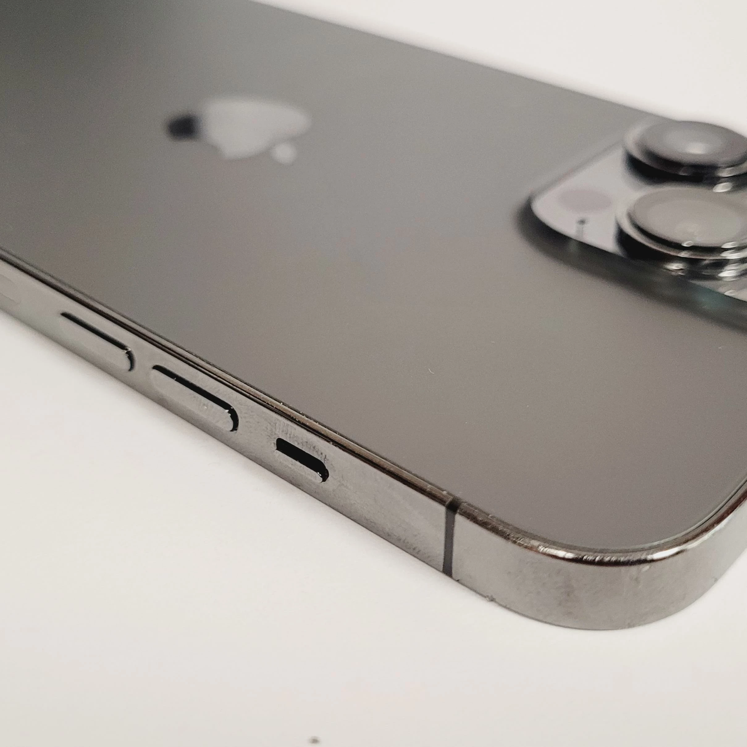 telefon-apple-iphone-13-pro-max-128gb-5g-67-120hz-komplet-plus-etui-5-pamiec-ram-6-gb