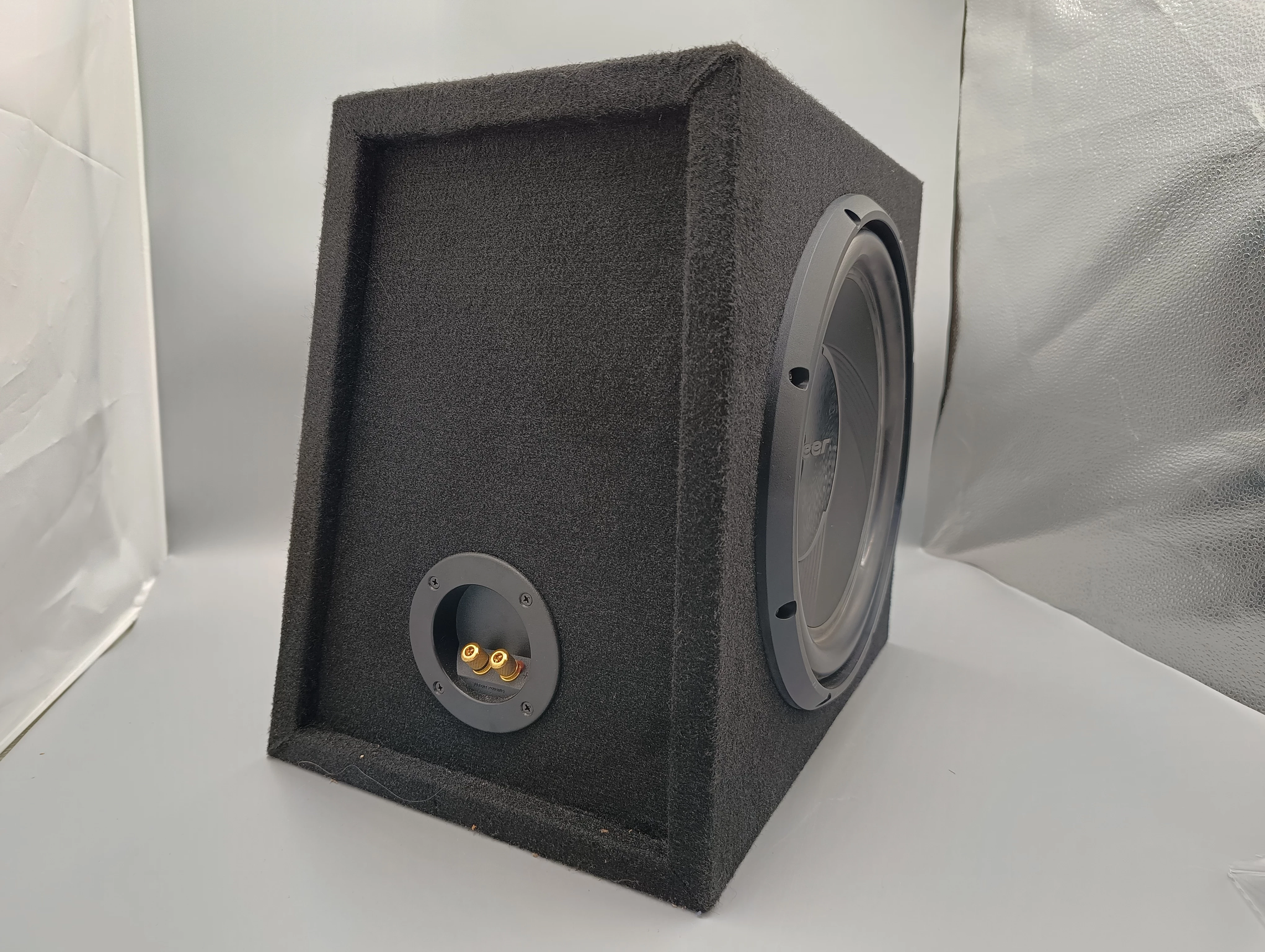 skrzynia-basowa-pioneer-1400w-ean-gtin-80052760