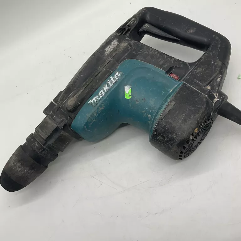 MŁOT WYBURZENIOWY MAKITA HR4010C