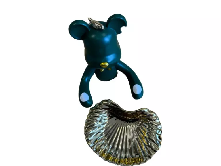 figurka-z-podstawkataca-na-klucze-stan-11323-2