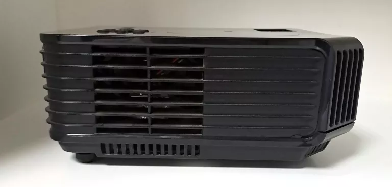 PROJEKTOR DLP BENQ MP622C CZARNY BRAK PILOTA
