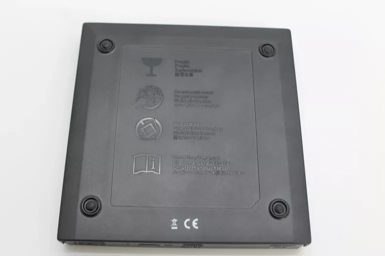 NAPĘD/ NAGRYWARKA DVD Z 4 WORLD ACCESORIES