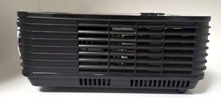 PROJEKTOR DLP BENQ MP622C CZARNY BRAK PILOTA