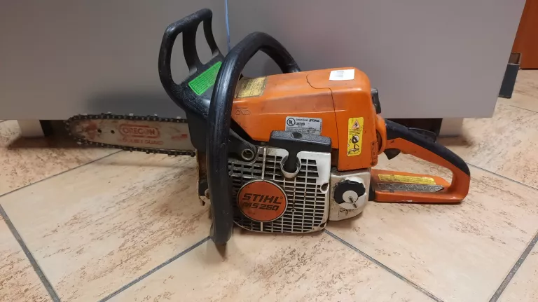 PIŁA SPALINOWA STIHL MS 250 /*OKAZJA*