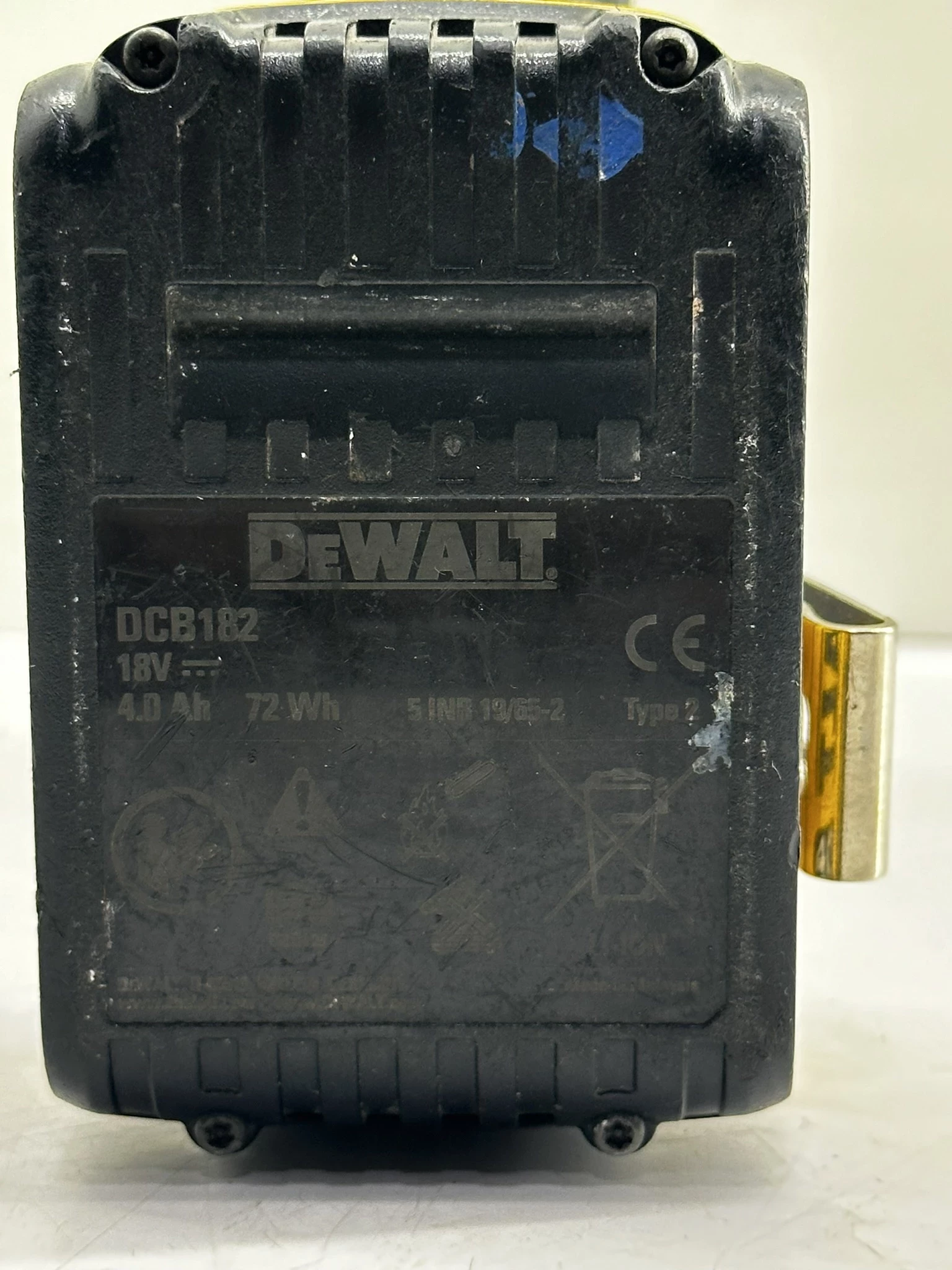 wkretarka-dewalt-dcd-780-2x-aku-lad-walizka-szczotki-ean-gtin-5035048296882