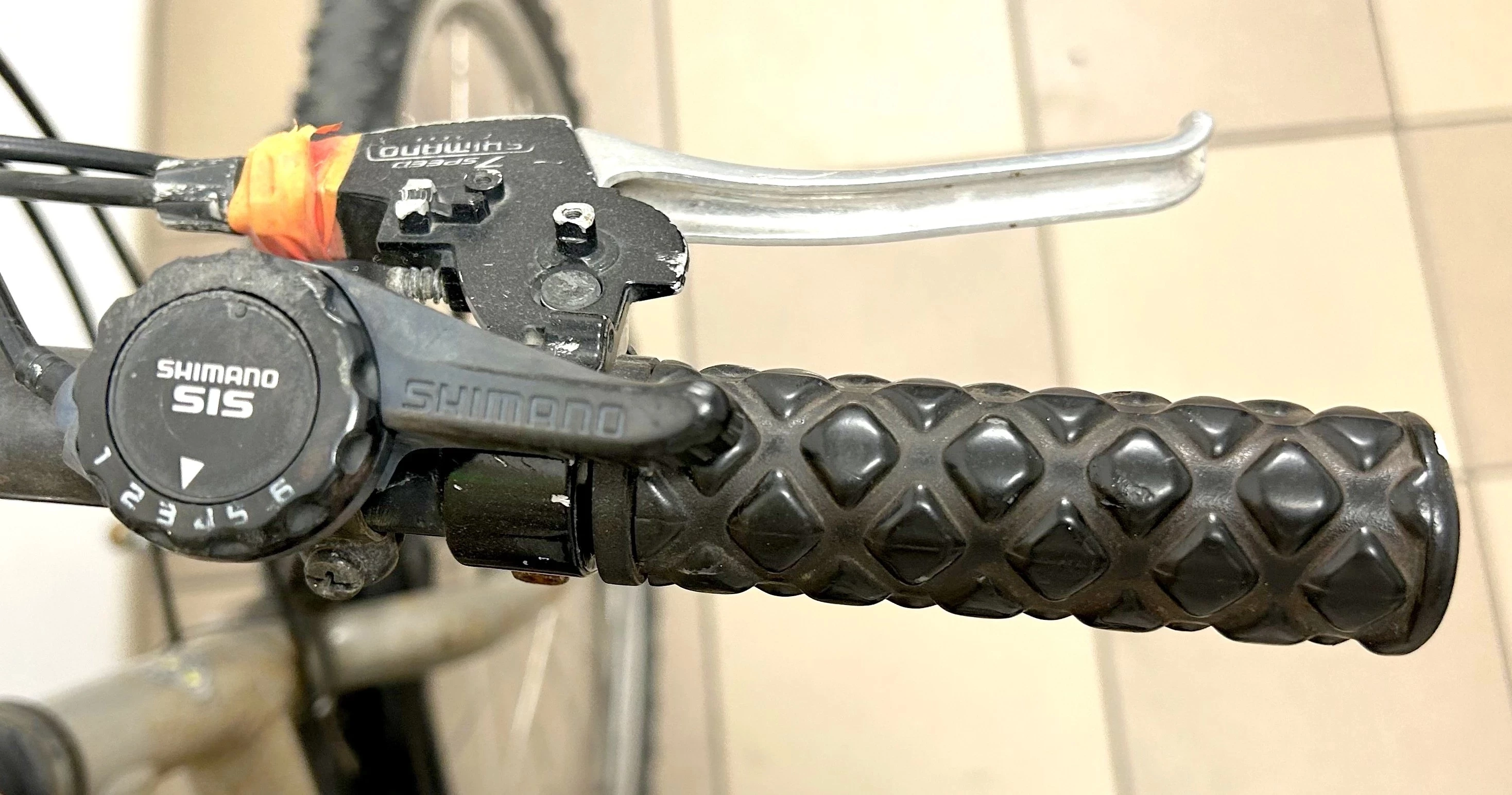 rower-mountain-grand-city-plec-130411-1030181