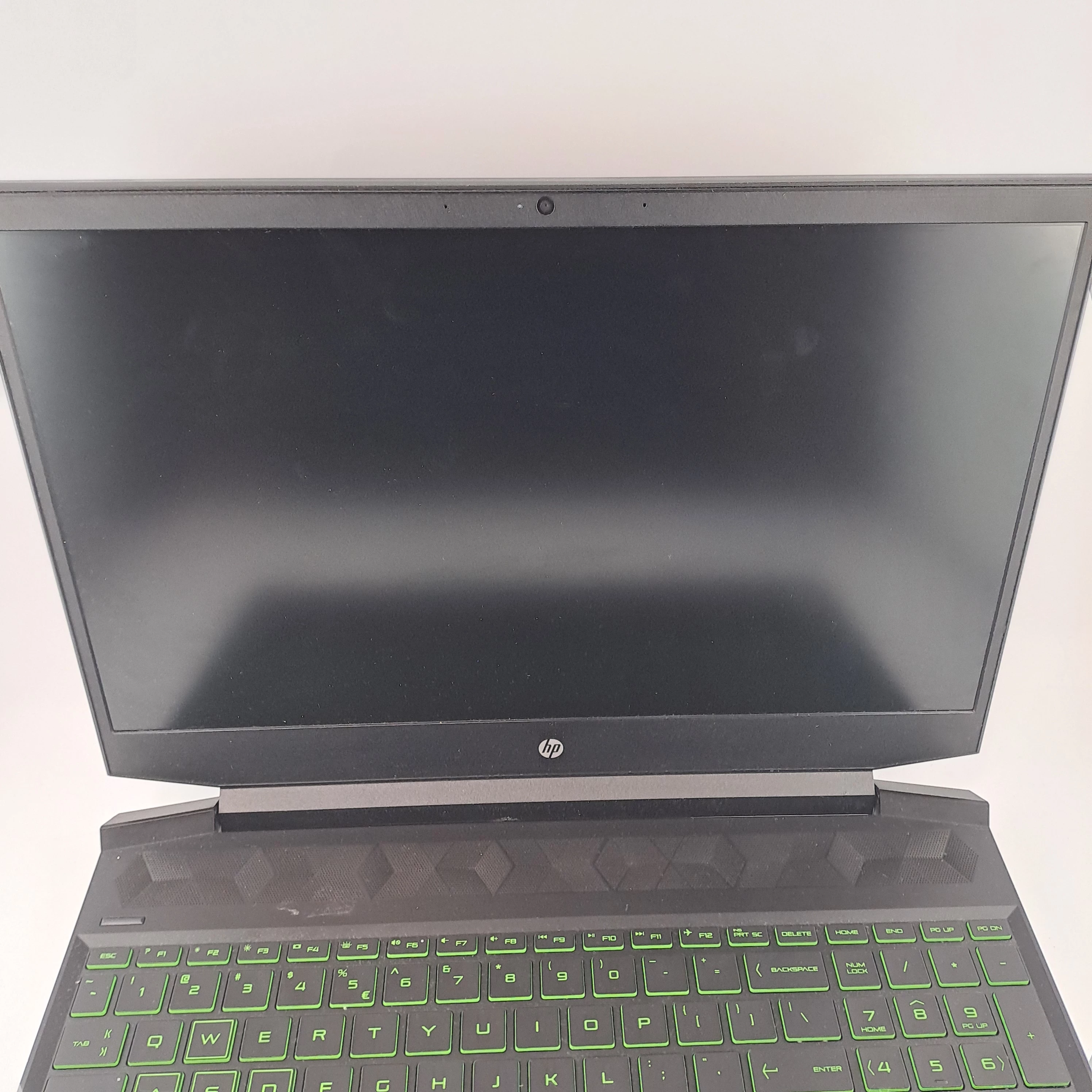 laptop-hp-pavilion-gaming-gtx1050-lad-zobacz-seria-procesora-intel-core-i5