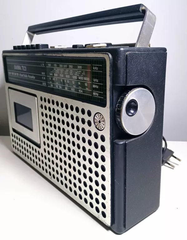 STARY ZABYTKOWY RADIOMAGNETOFON SANWA 7021 UNIKAT