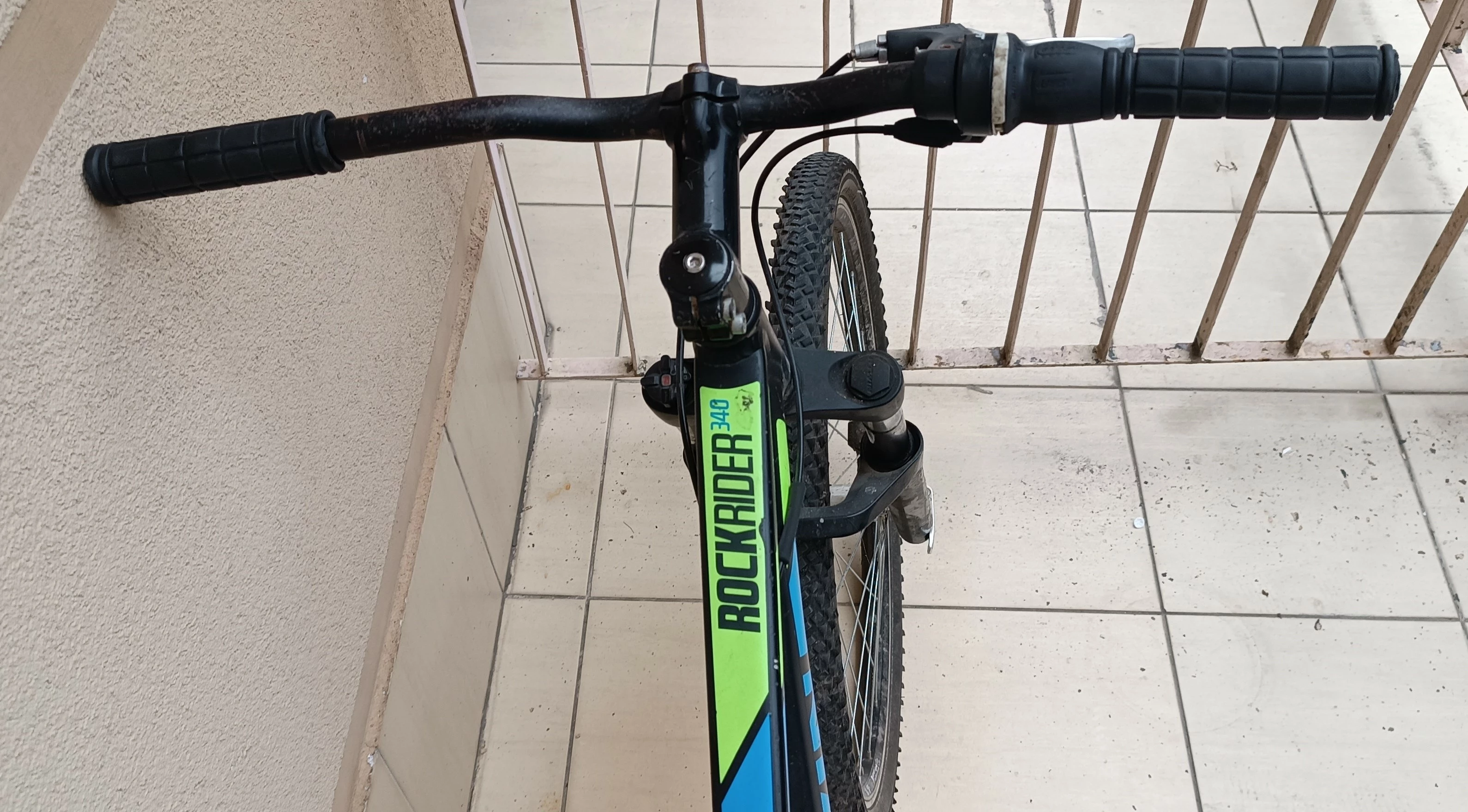 rower-btwin-rockrider-340-rozmiar-ramy-129290-27