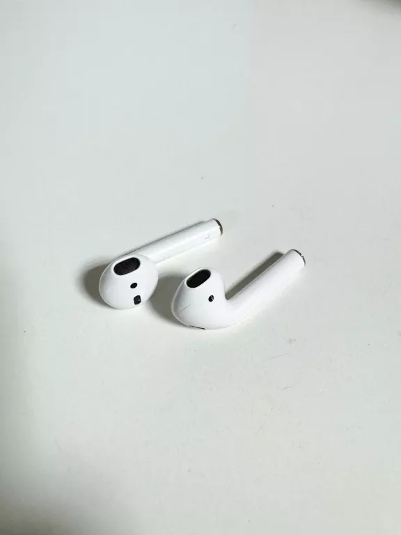 SŁUCHAWKI APPLE AIRPODS 2 GENERACJA