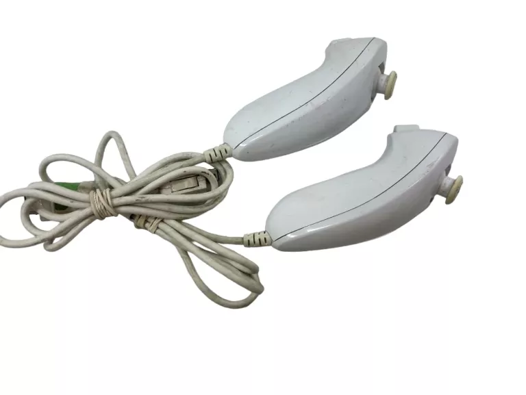 KONSOLA NINTENDO WII RVL-001 + OKABLOWANIE, PADY I GRA