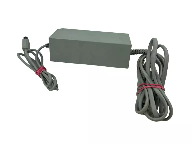 KONSOLA NINTENDO WII RVL-001 + OKABLOWANIE, PADY I GRA