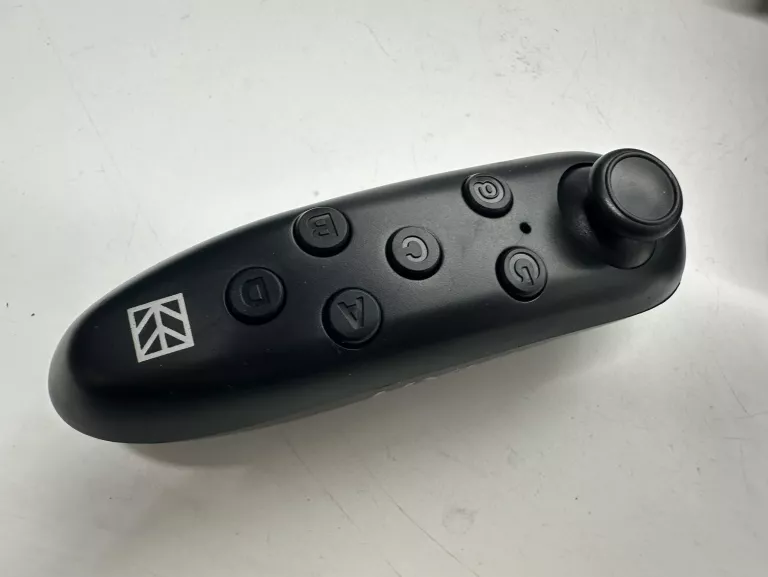 GOGLE DLA SMARTFONÓW VR GLASSES 3D + PILOT CZARNE HYKKER