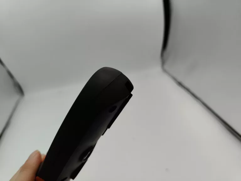LATARKA LED OBI Z MAGNEZEM I WIESZAKIEM