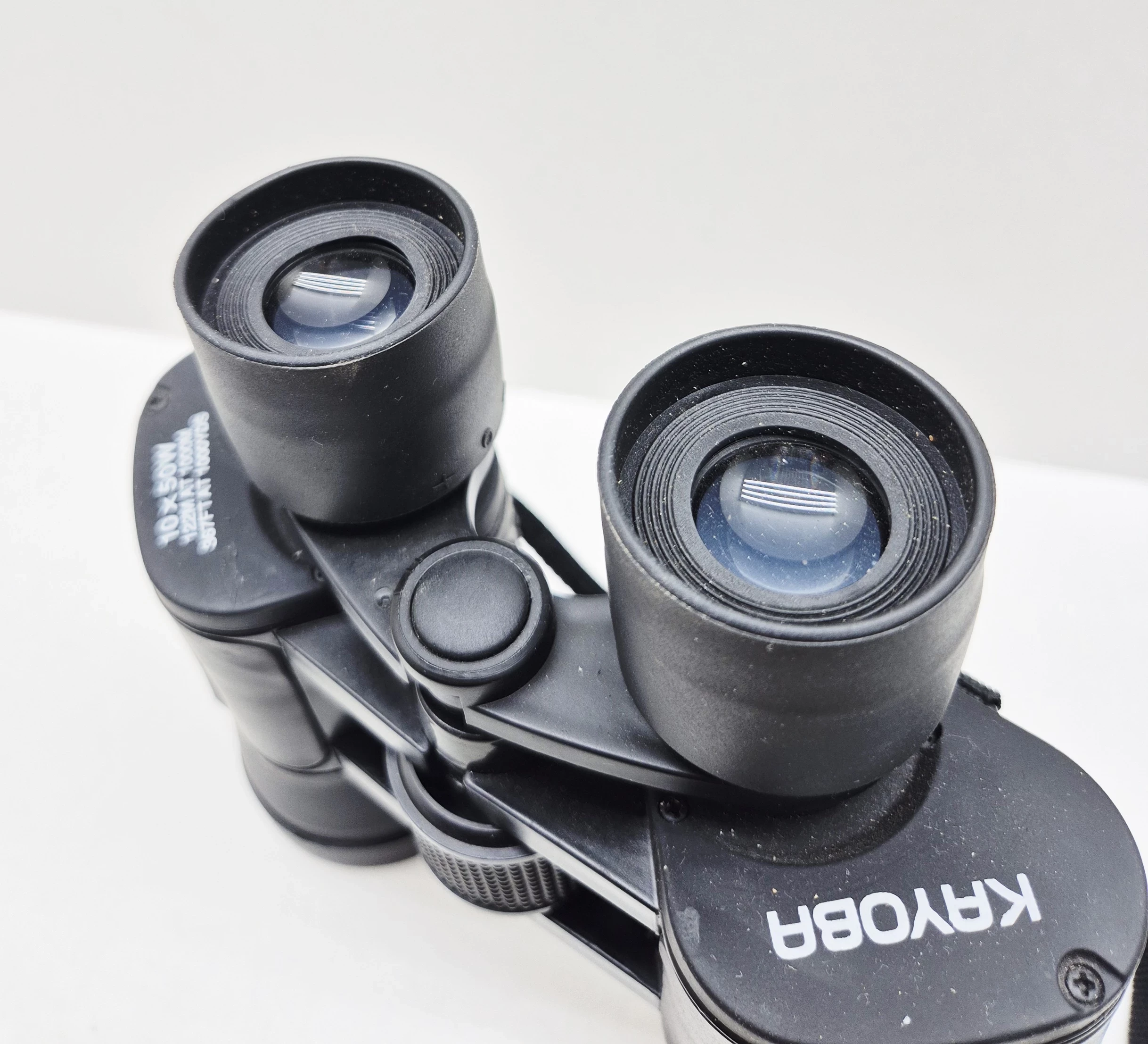 lornetka-kayoba-10x50-etui-marka-verk-group