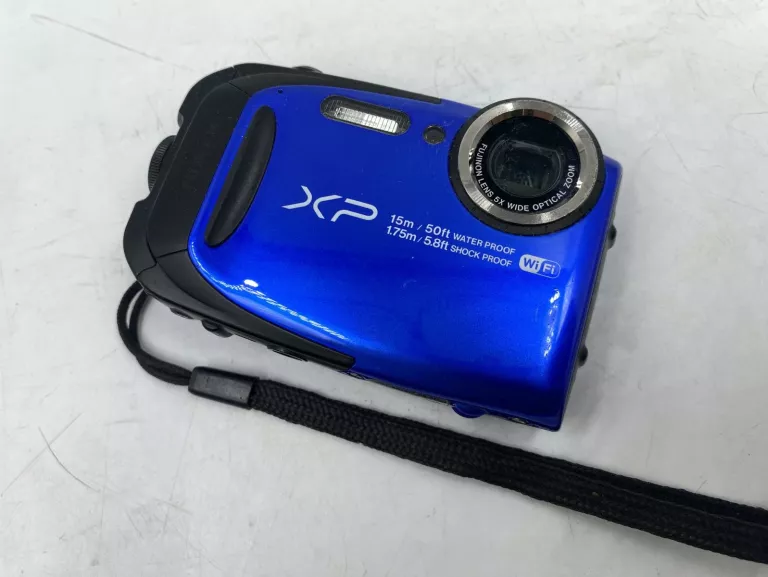 APARAT CYFROWY FUJIFILM FINEPIX XP80 WODOODPORNY SOLO