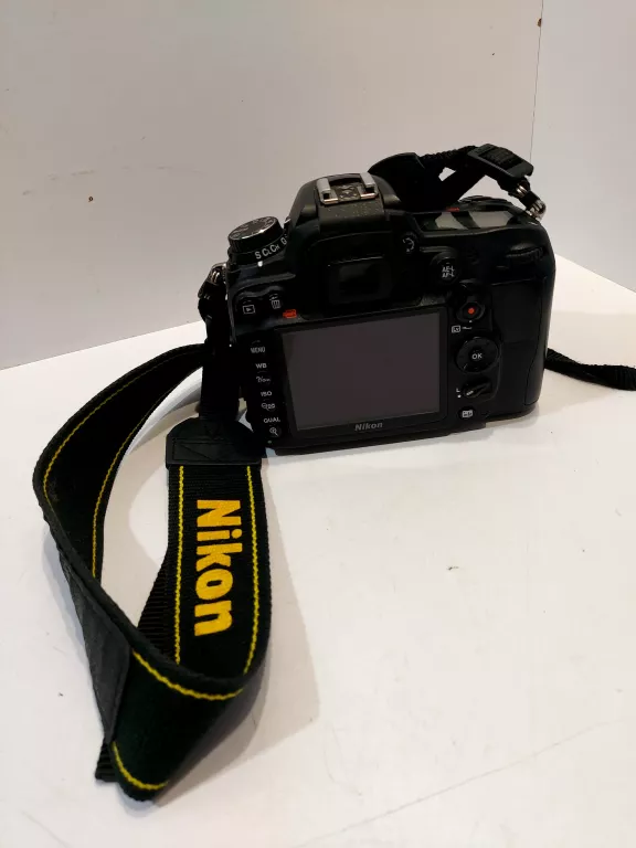APARAT NIKON D7000 + OBIEKTYW LUSTRZANKA