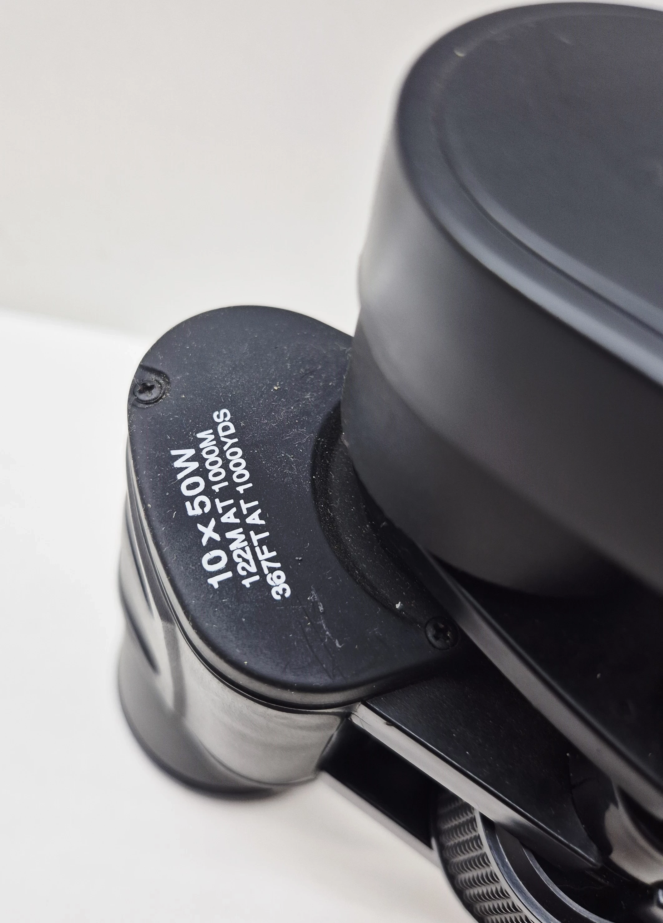 lornetka-kayoba-10x50-etui-model-10x50