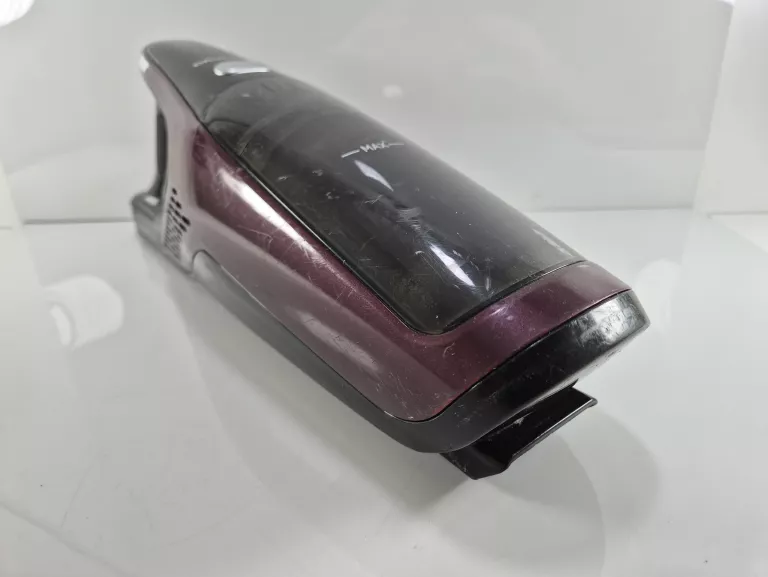 ODKURZACZ PIONOWY GRUNDIG VCH 9930