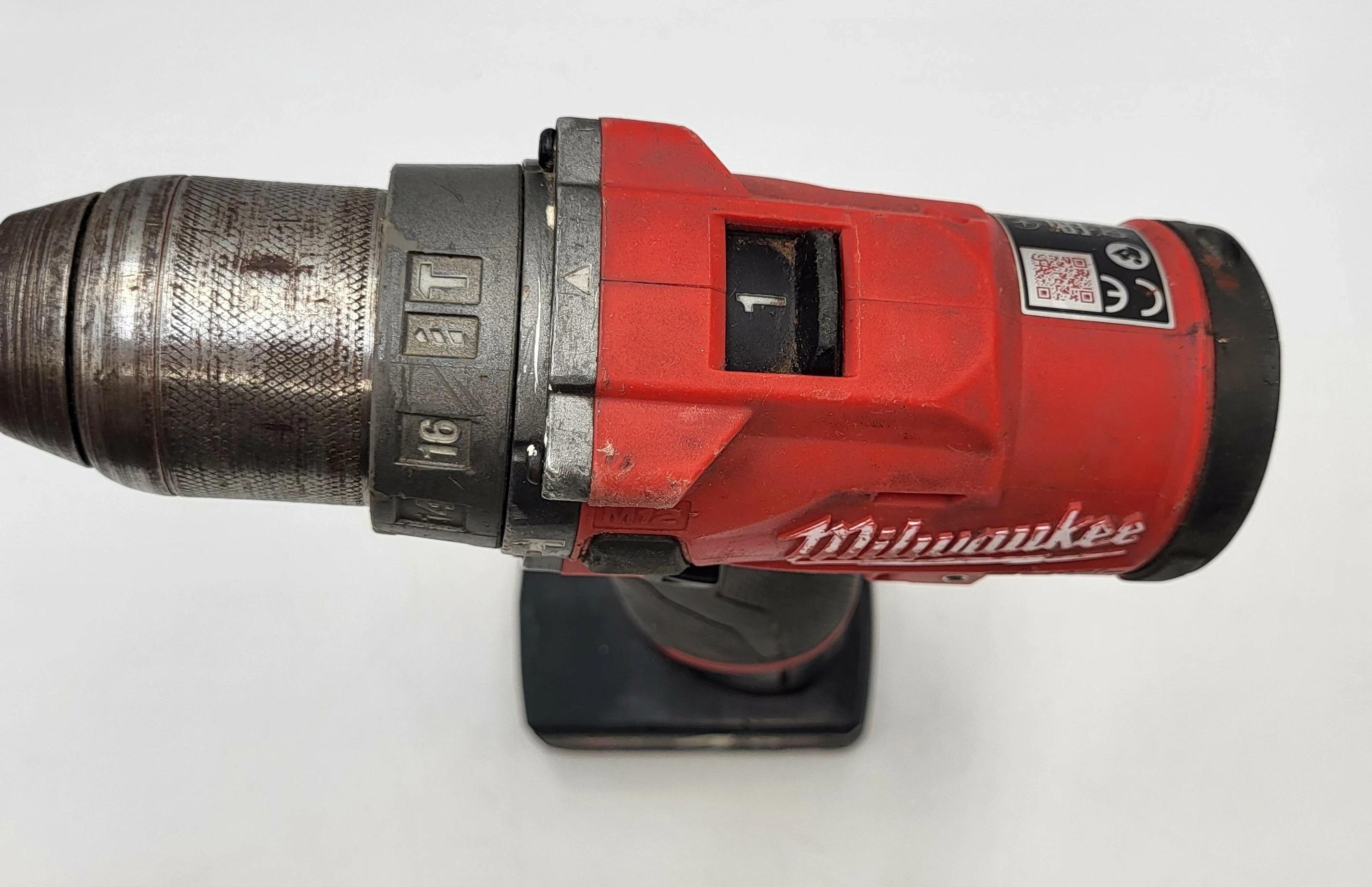 wiertarko-wkretarka-udarowa-milwaukee-fpd-44nm-m12-aku-4ah-pojemnosc-akumulatora-4