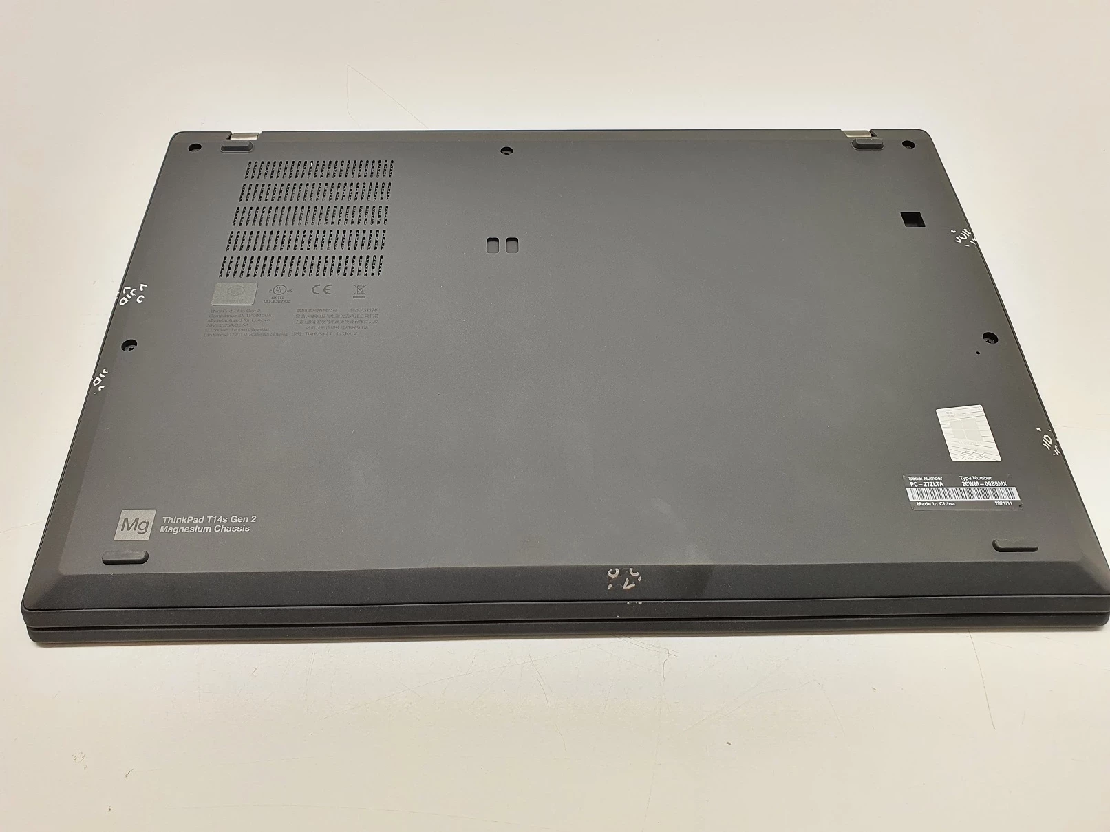 lenovo-thinkpad-t14s-gen2-fhd-ips-i5-1135g7-8gb-ddr4-256gb-ssd-win10-przekatna-ekranu-1400