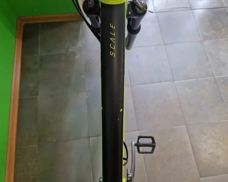 ROWER GÓRSKI SCALE 980 YELLOW/BLACK KOŁA 29" RAMA L