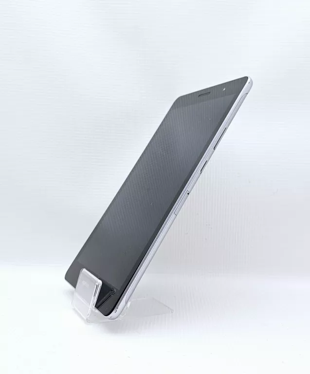 TABLET HUAWEI MEDIAPAD T3 (PRZEBARWIENIE W PRAWYM DOLNYM ROGU) + ETUI OPIS