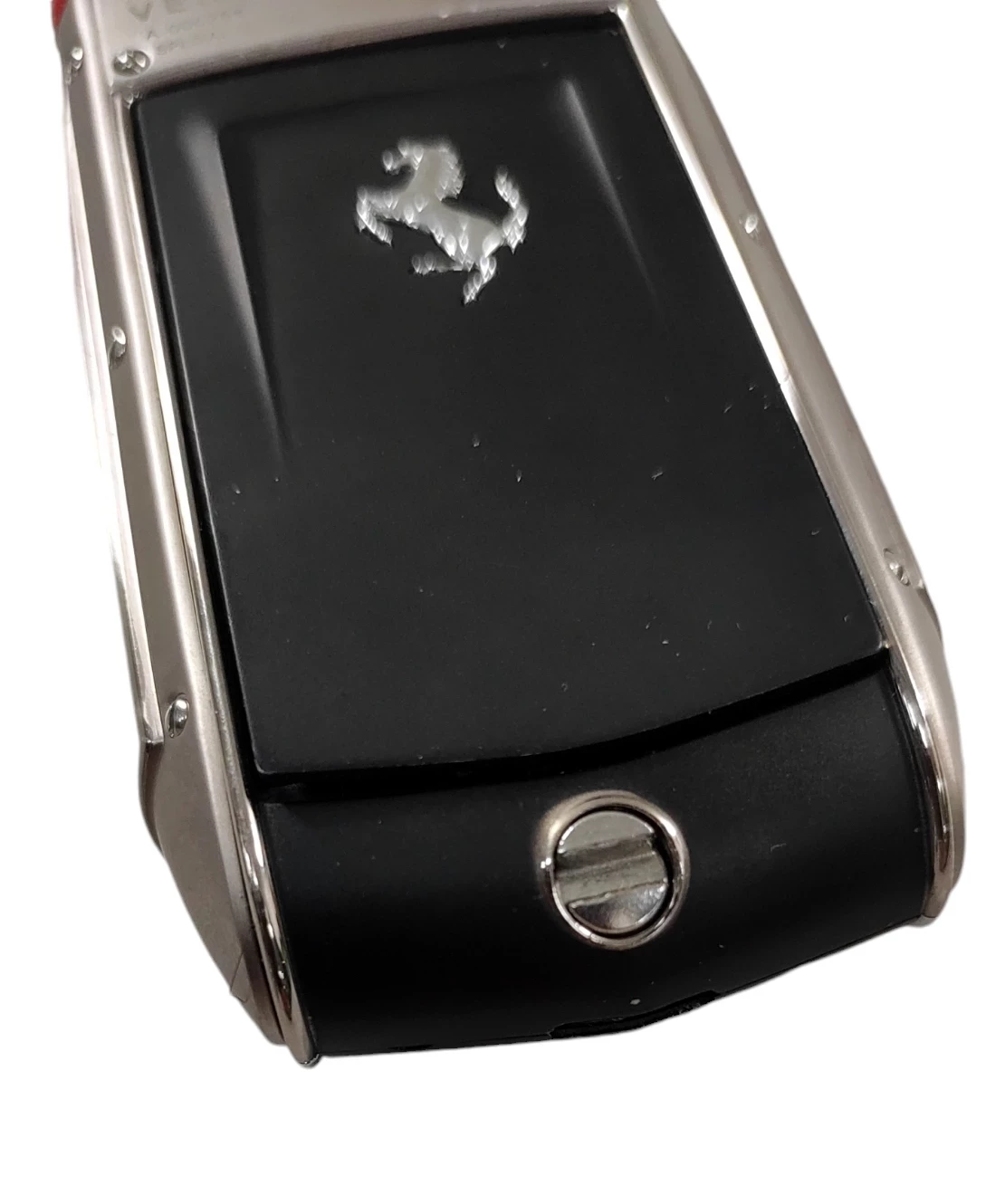 telefon-ferrari-kod-producenta-kf750