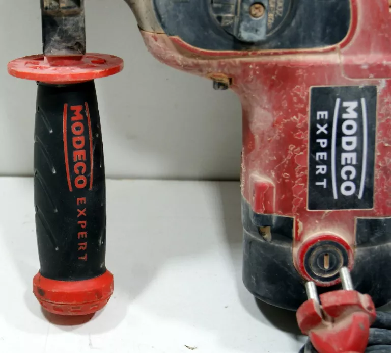 MŁOTOWIERTARKA MODECO EXPERT MN-90-250