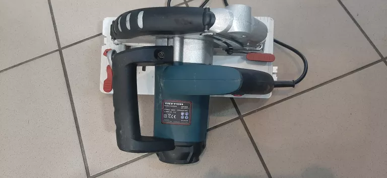 PILARKA TARCZOWA  TRYTON THP 1800  1800W USZKODZONA