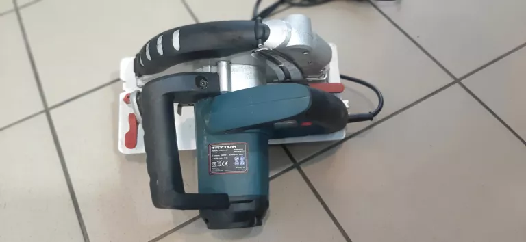 PILARKA TARCZOWA  TRYTON THP 1800  1800W USZKODZONA