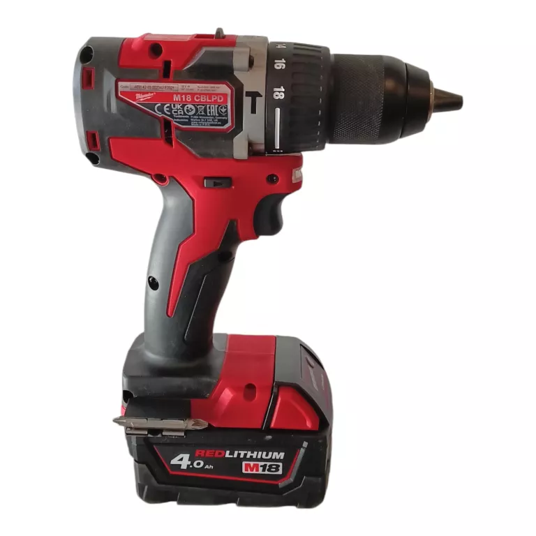 ZESTAW MILWAUKEE M18 CBLPP2A-402C