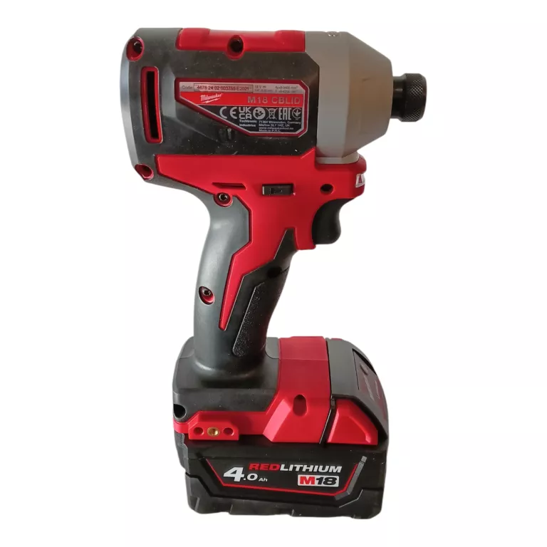 ZESTAW MILWAUKEE M18 CBLPP2A-402C
