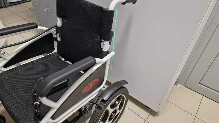 WÓZEK INWALIDZKI ELEKTRYCZNY AT52304 - ANTAR