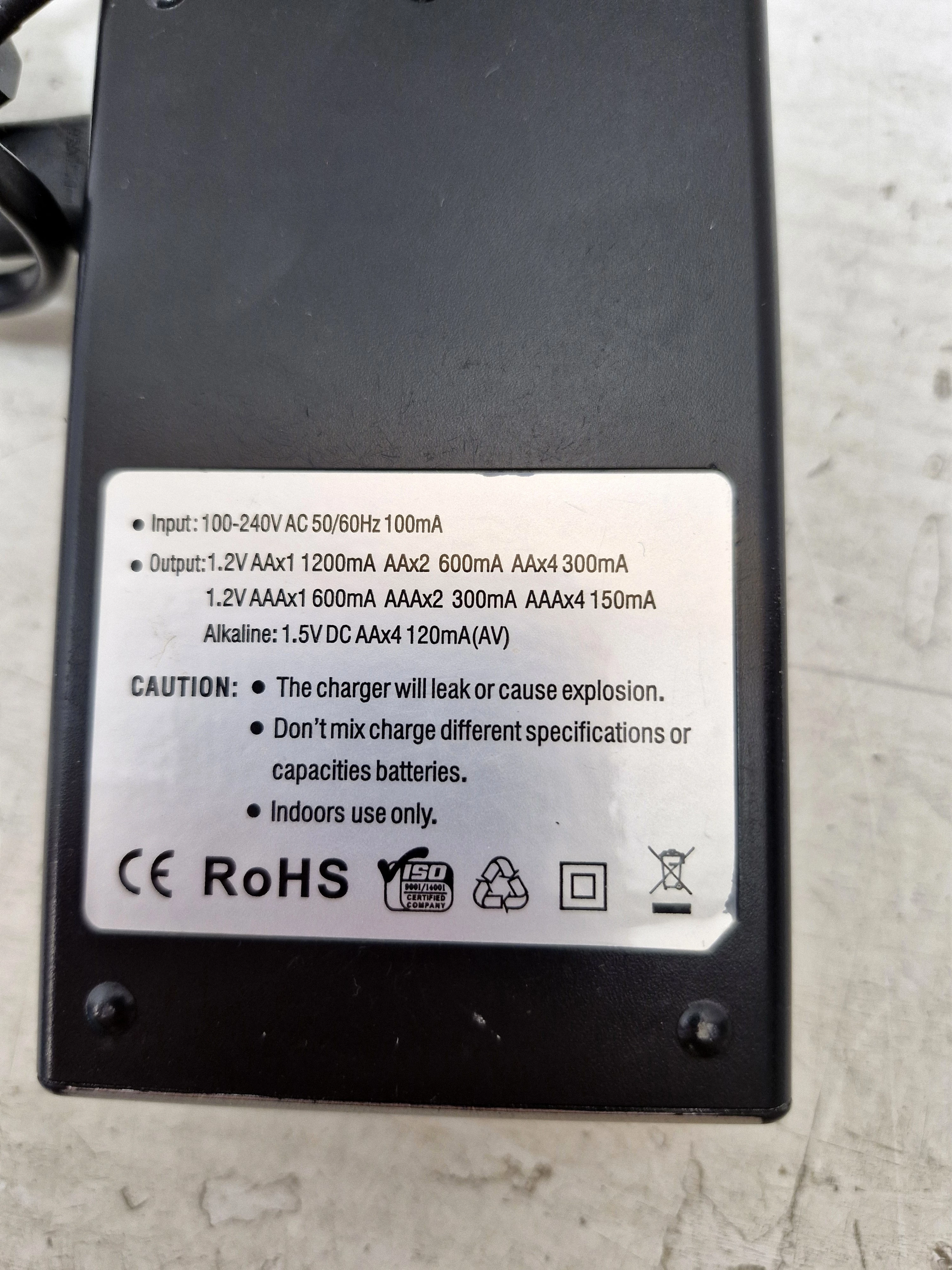 ladowarka-do-baterii-palo-pl-nc05-z-kablem-marka-bez-marki