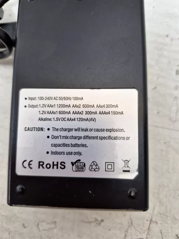 ladowarka-do-baterii-palo-pl-nc05-z-kablem-marka-bez-marki