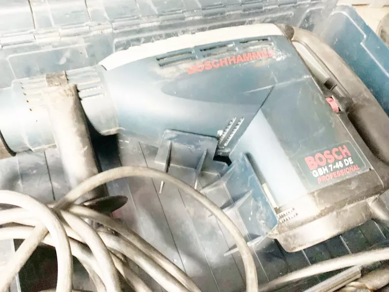 MŁOT UDAROWY BOSCH GBH 7 46 DE