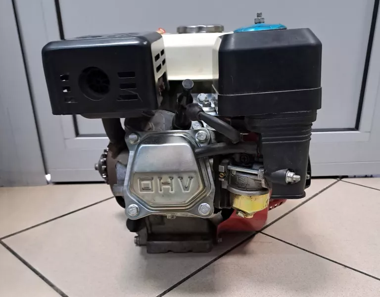 SILNIK SPALINOWY EUROCRAFT 170F 7 KW K-208