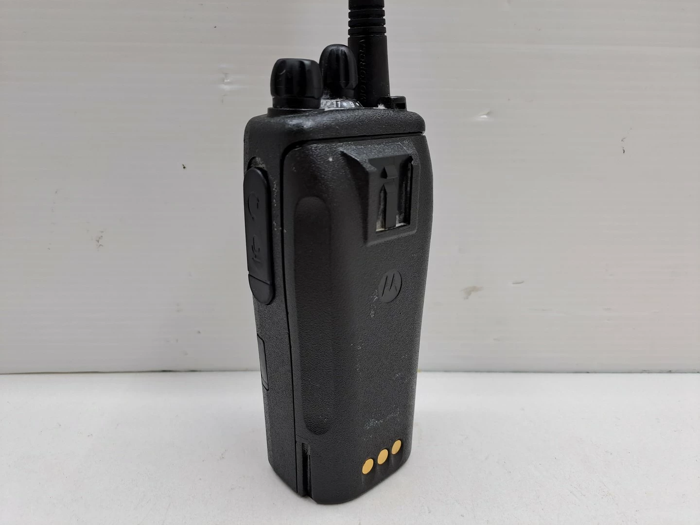 radiotelefon-motorola-dp1400-model-dp1400