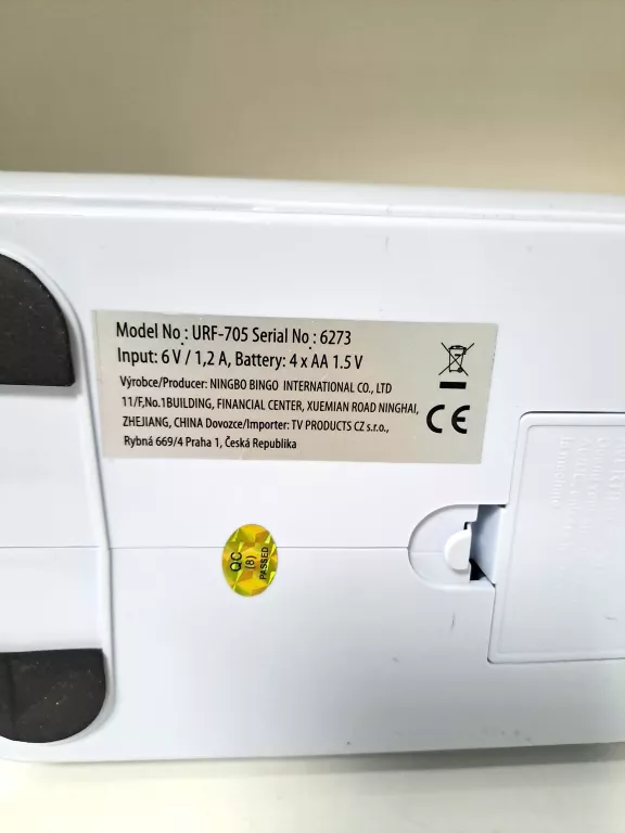MASZYNA DO SZYCIA HOMELIFE KOMPLET