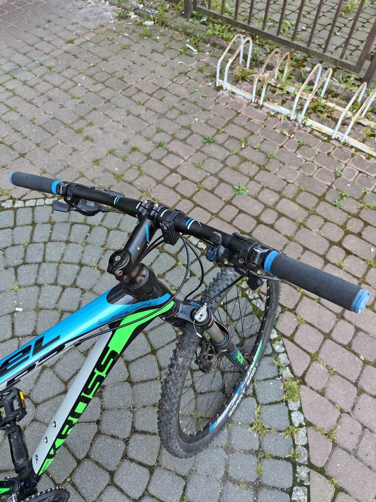 rower-kross-level-r3-polecam-kolor-czarny