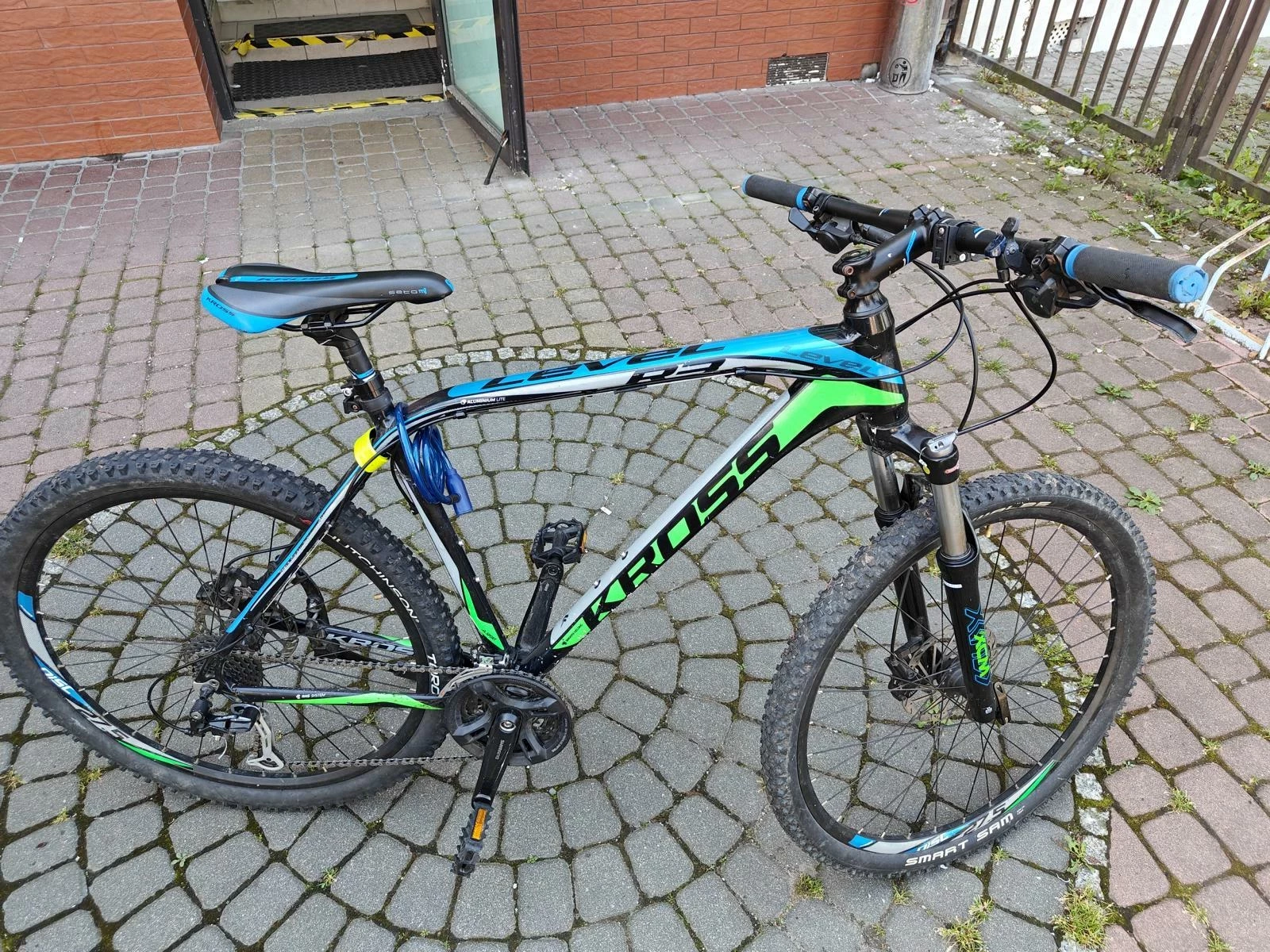 rower-kross-level-r3-polecam-rozmiar-kola-275